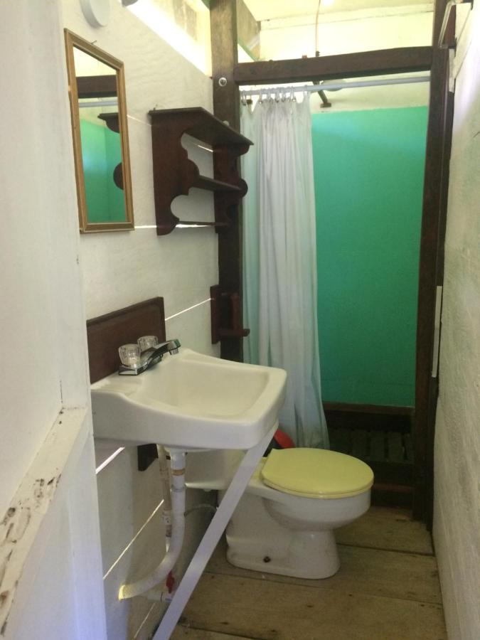 Cabana Rio Lagarto Villa Livingston Exterior photo